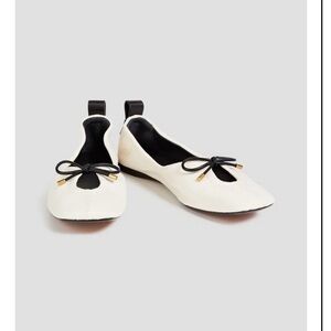 Frame Off White Canvas and Black Leather Flats
